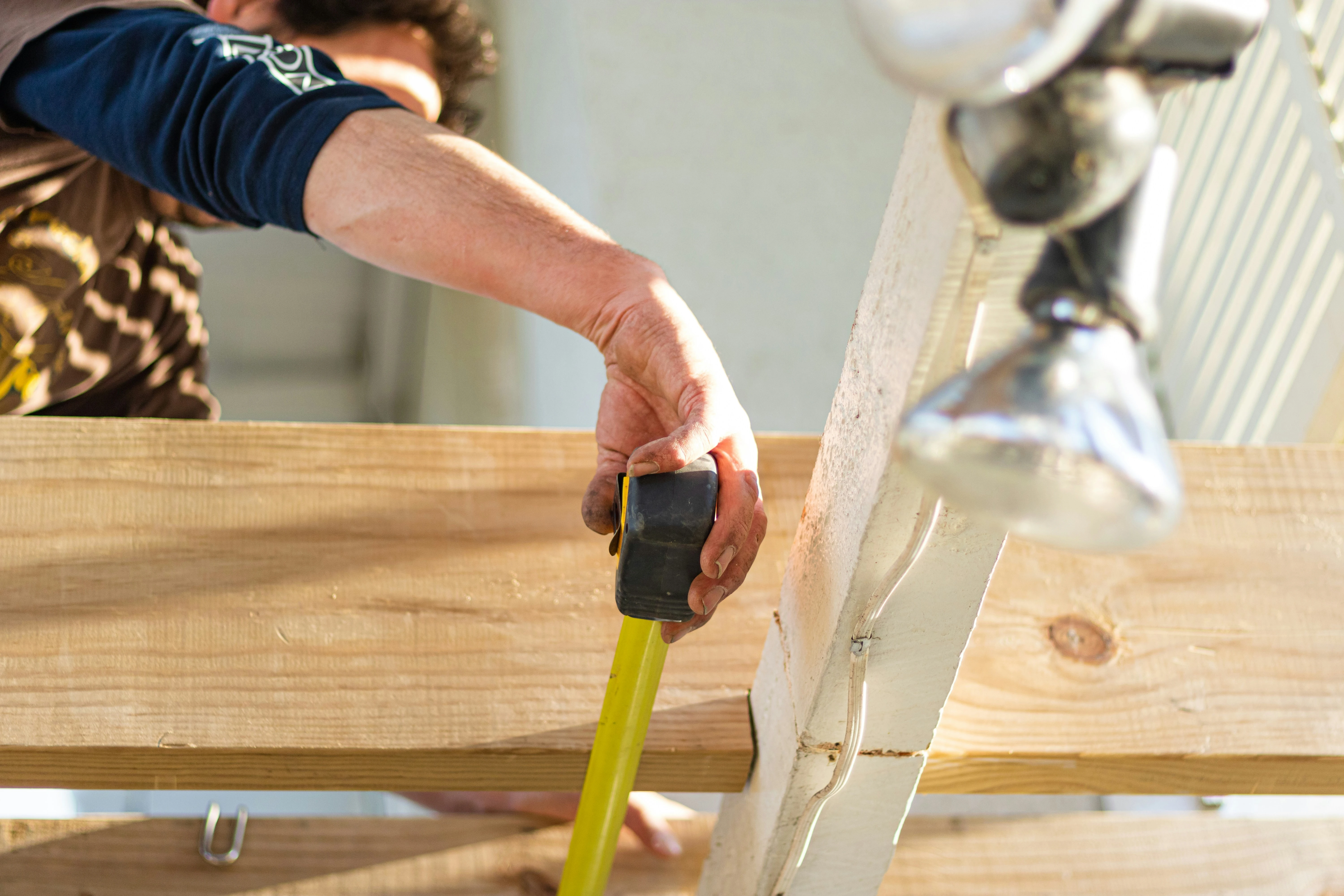 Carpenters in Abu Dhabi